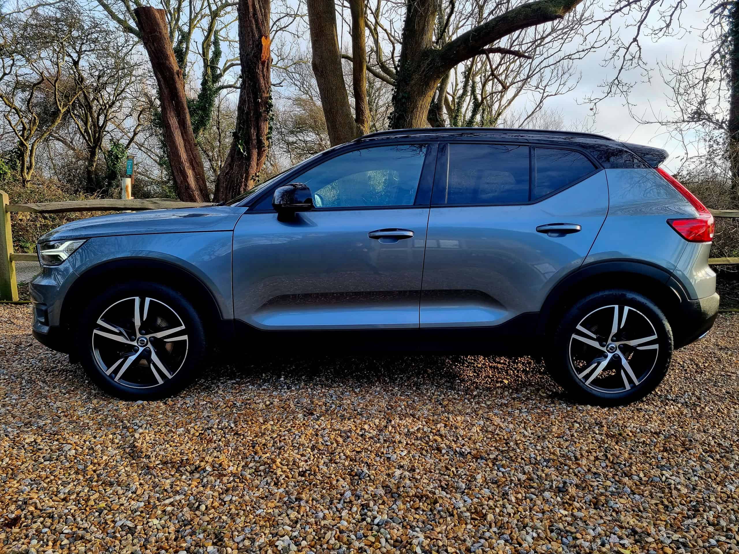 Volvo XC40 wing mirror and door handle close up showing ceramic coating gloss